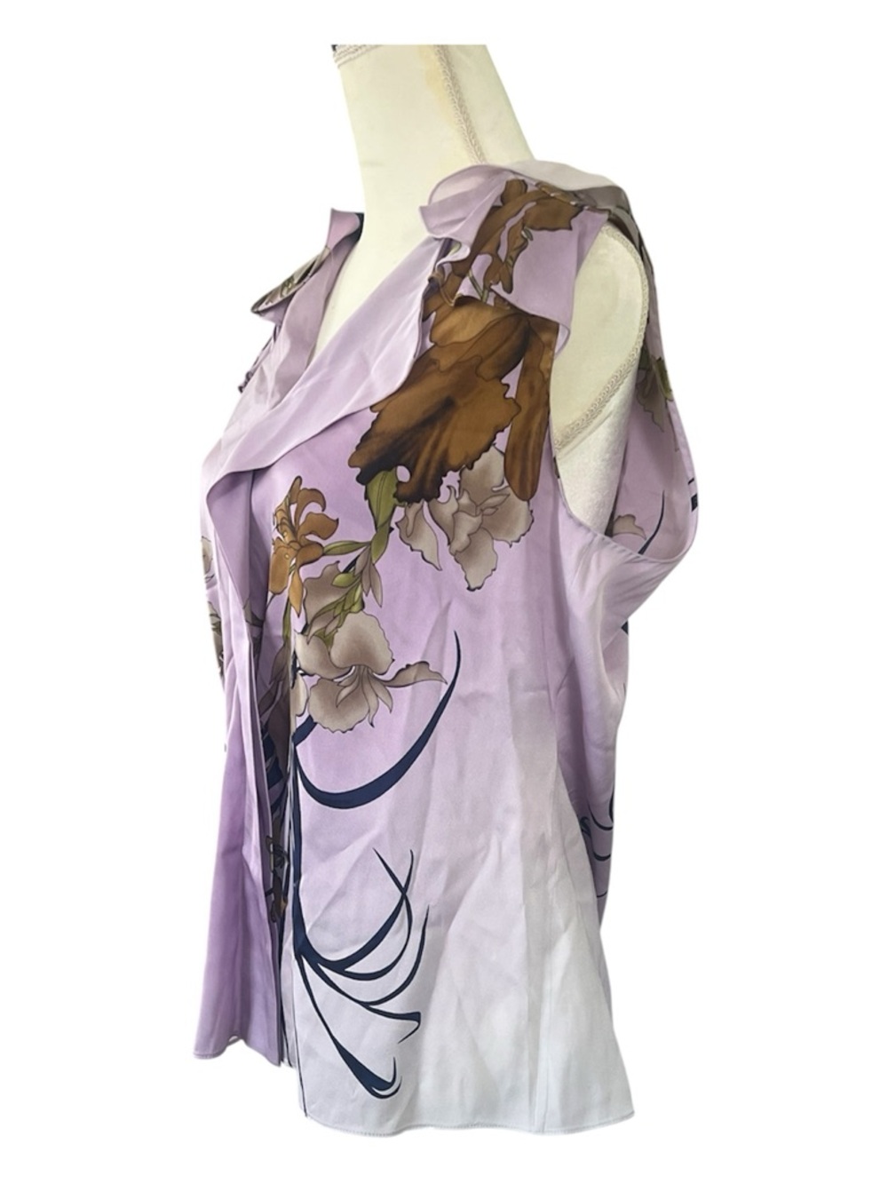 Elie Tahari Floral Silk Ruffle Neck Lavender Blouse Size Large - Picture 5 of 8